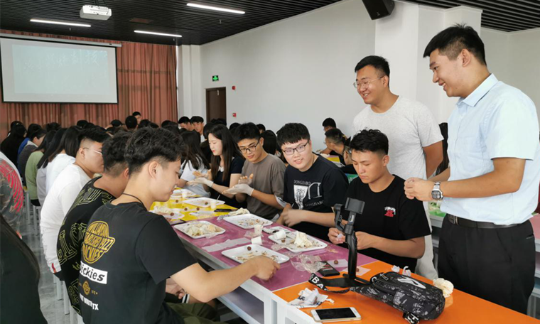 best365英国体育在线护理与健康学院皓博堂中医研学之旅