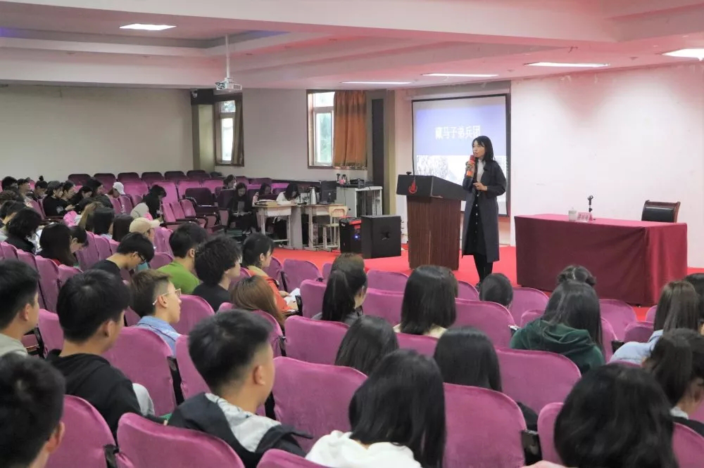  best365英国体育在线2019-2020学年度“青年马克思主义者培养工程”培训班圆满落幕