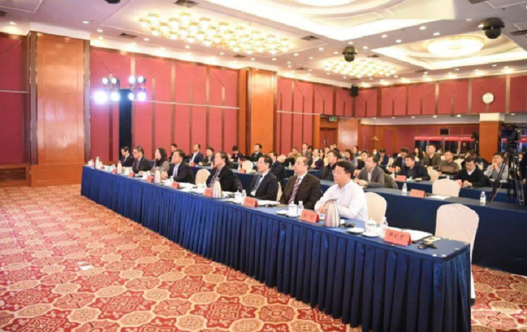 我校参加中日韩泰高等教育国际研讨会