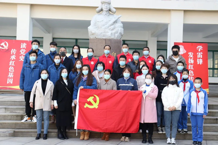 学习雷锋、同心抗疫——我校护理与健康学院开展主题读书会联建活动