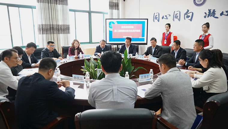 我校举行第二届国际交流文化月开幕式暨全球化人才孵化基地揭牌仪式