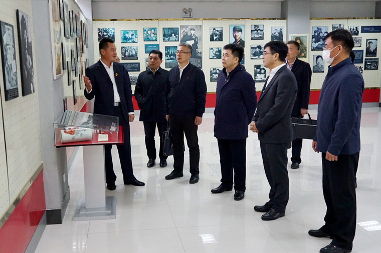 山东省中华职业教育社秘书长宋海伟一行来我校调研指导
