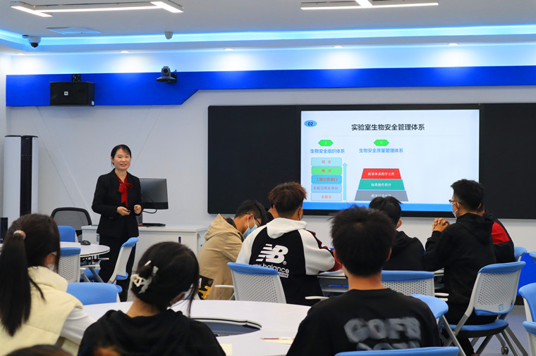 我校护理与健康学院开展校庆学术月活动