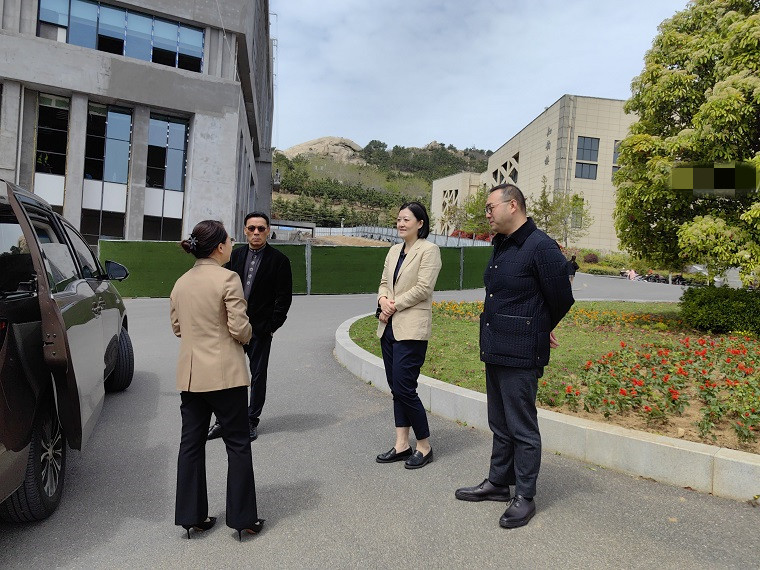 我校与澳大利亚伍伦贡大学达成合作意向