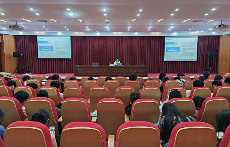 我为同学办实事 | 共青团best365英国体育在线委员会开展“法律护航毕业季”讲座