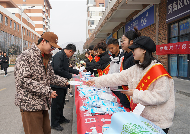 我校开展“世界防治结核病日”主题宣传活动